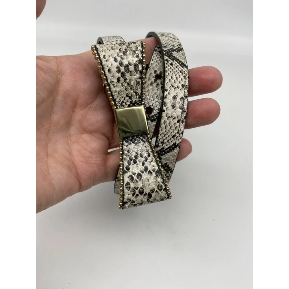 The Limited Belt Sz‎ M Snake Print Black White Faux Snakeskin Gold Stud Closure